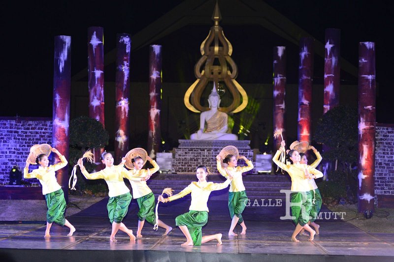 20151125-Loy Kratong_23.JPG